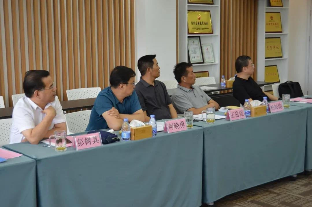 寧夏自治區(qū)工商聯(lián)主席何曉勇一行來到九九環(huán)?？疾熘笇?dǎo)